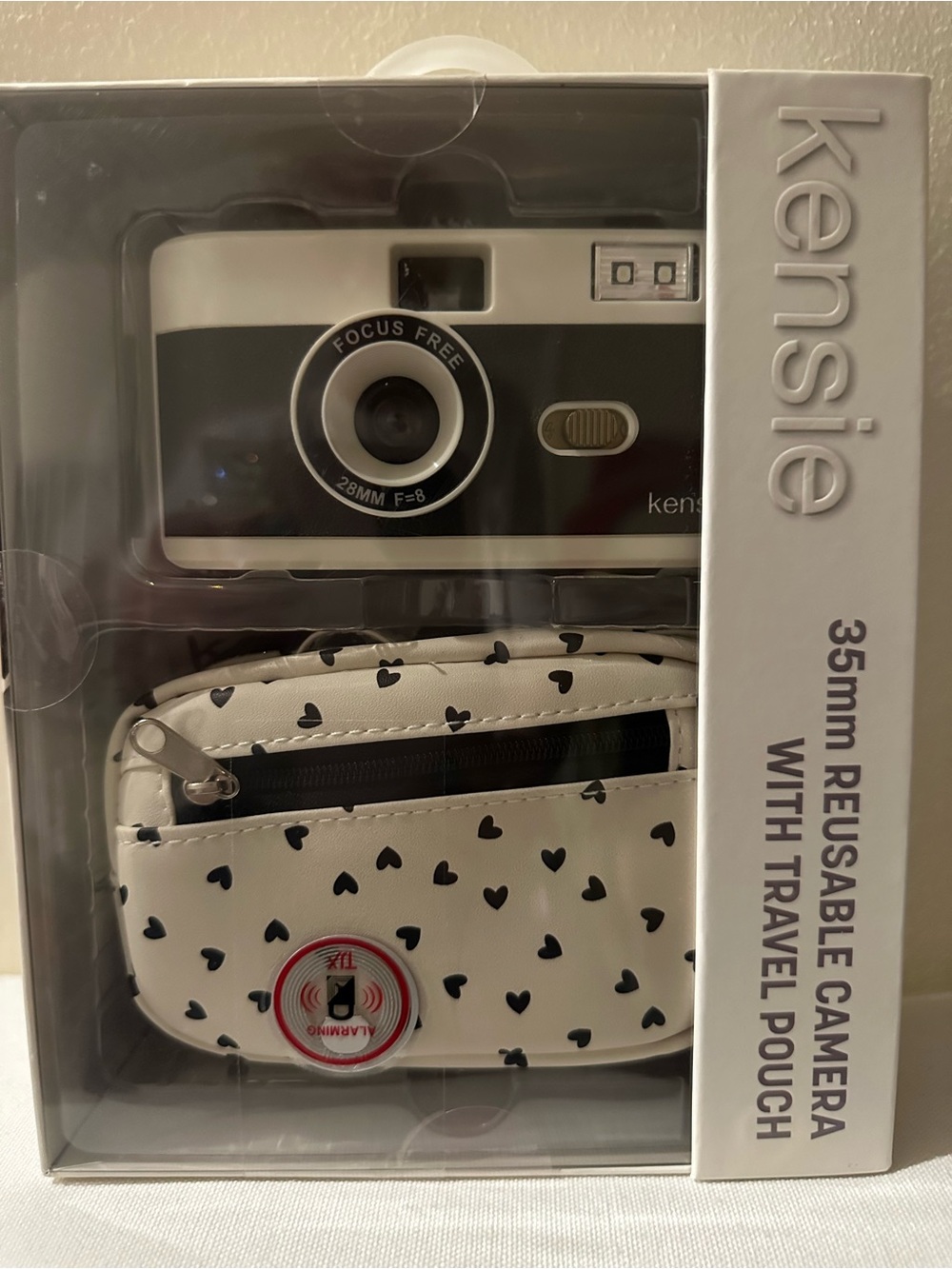 Kensie White and Black Heart Print 35mm Reusable Camera with Travel Pouch